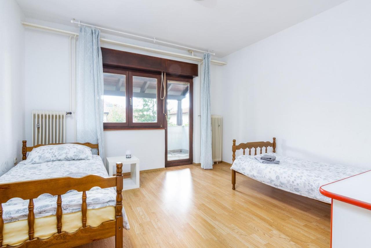Apartment Buzet 17562A Bagian luar foto